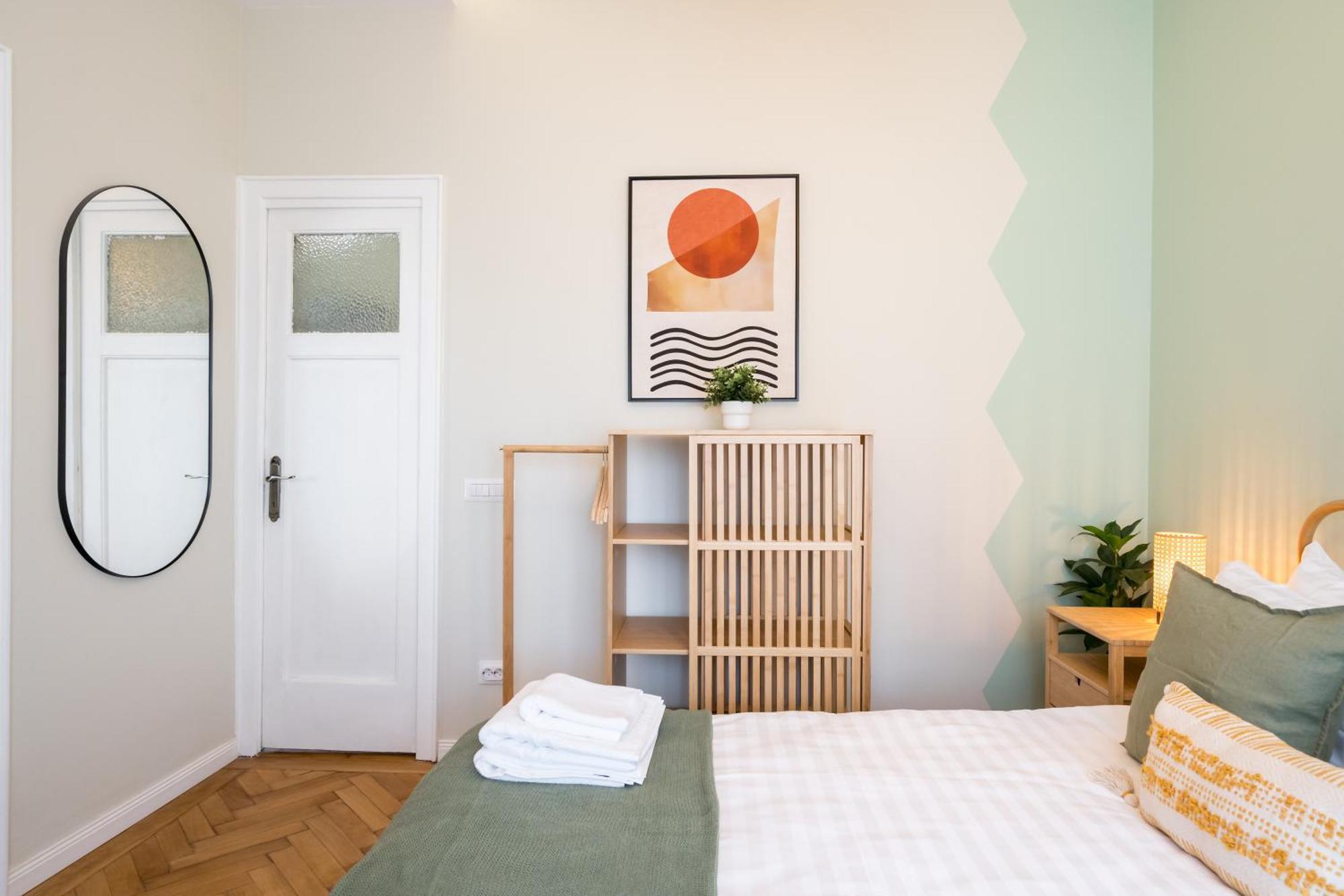 Urban Dream Studio With City Views & Comfort Bucarest Esterno foto