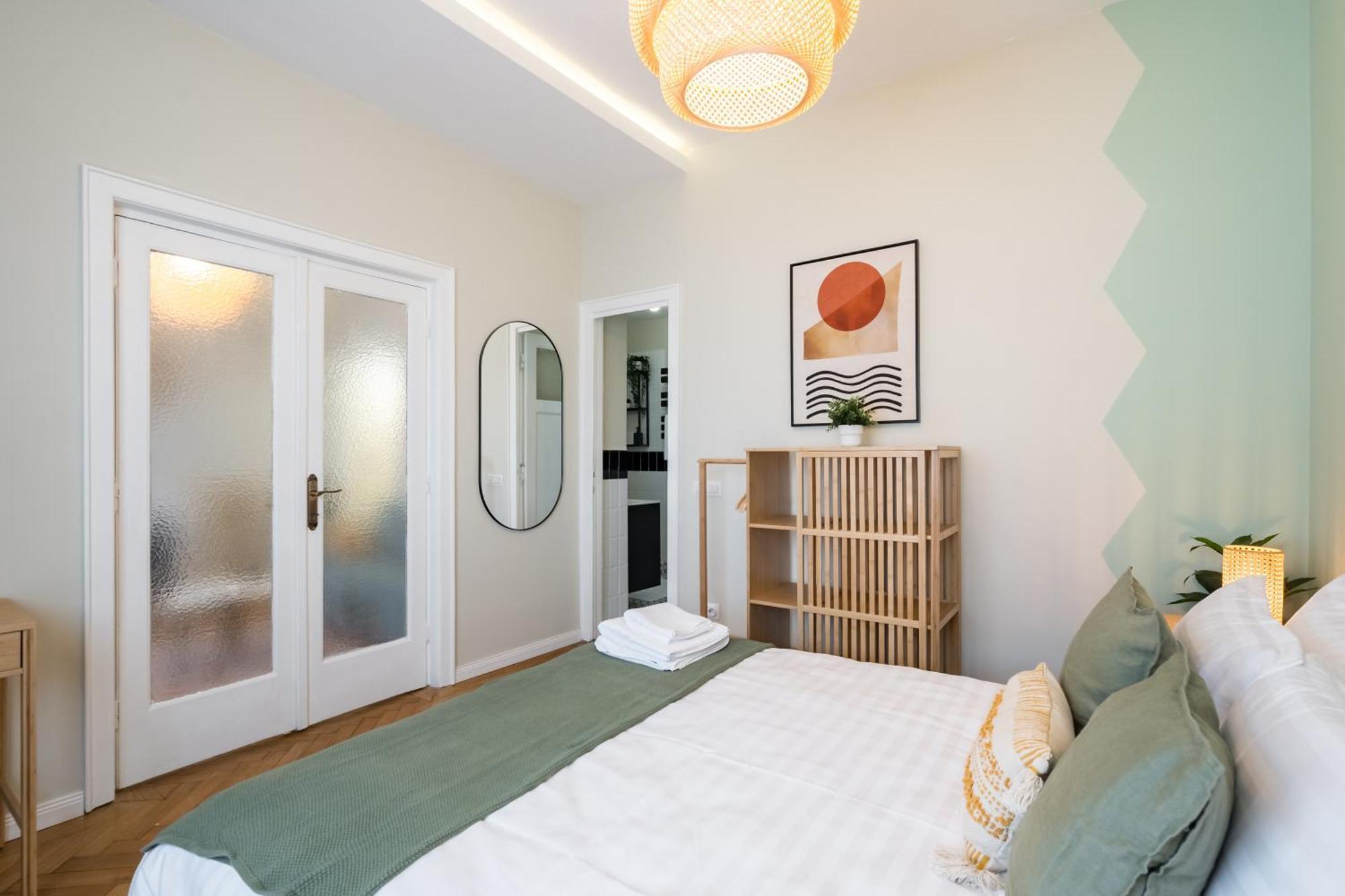 Urban Dream Studio With City Views & Comfort Bucarest Esterno foto